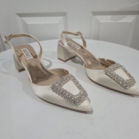 Badgley Mishka Emmie White Slingback - Picture 3 of 8